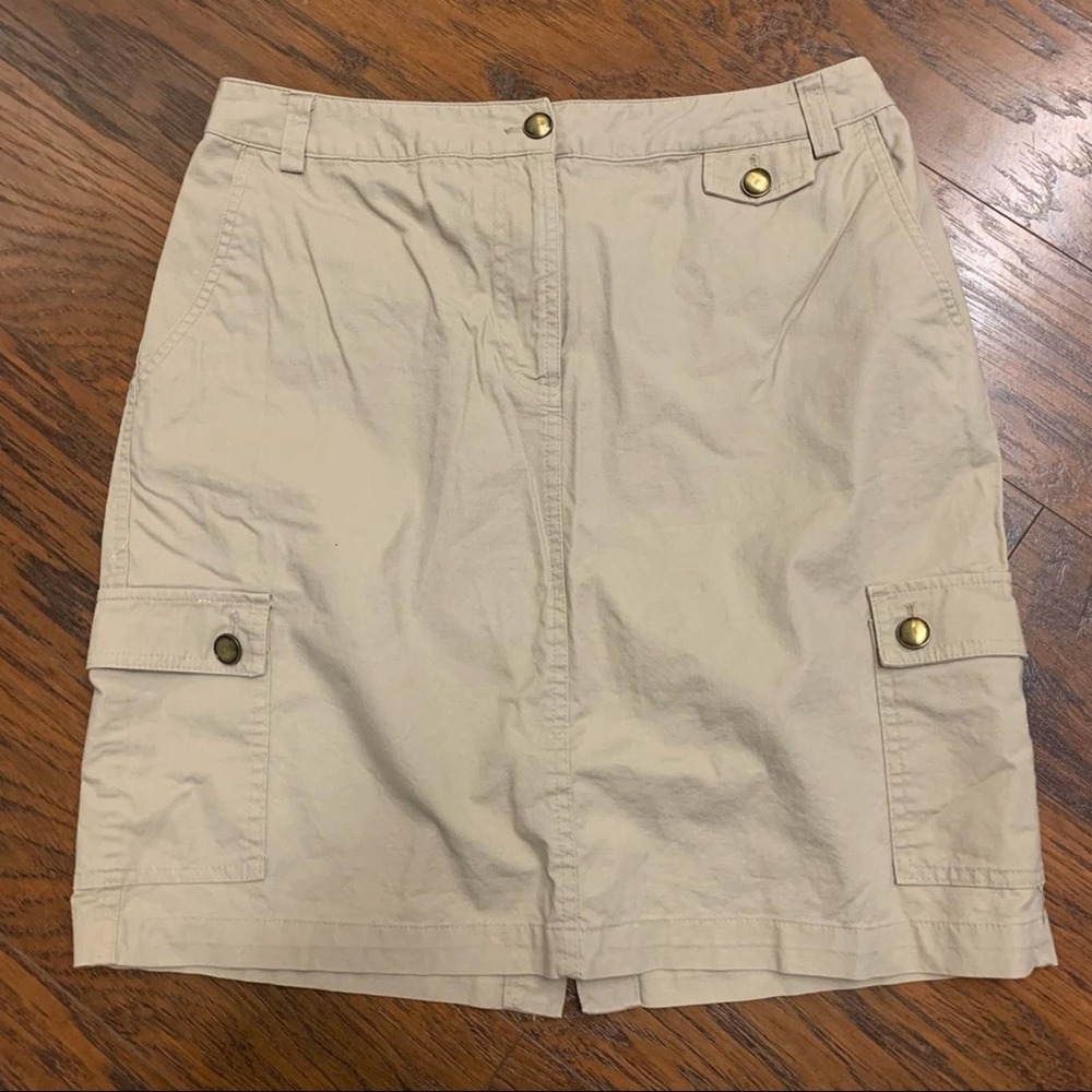 Covington Cotton/Spandex Cargo Style Mini Skirt. Size 10